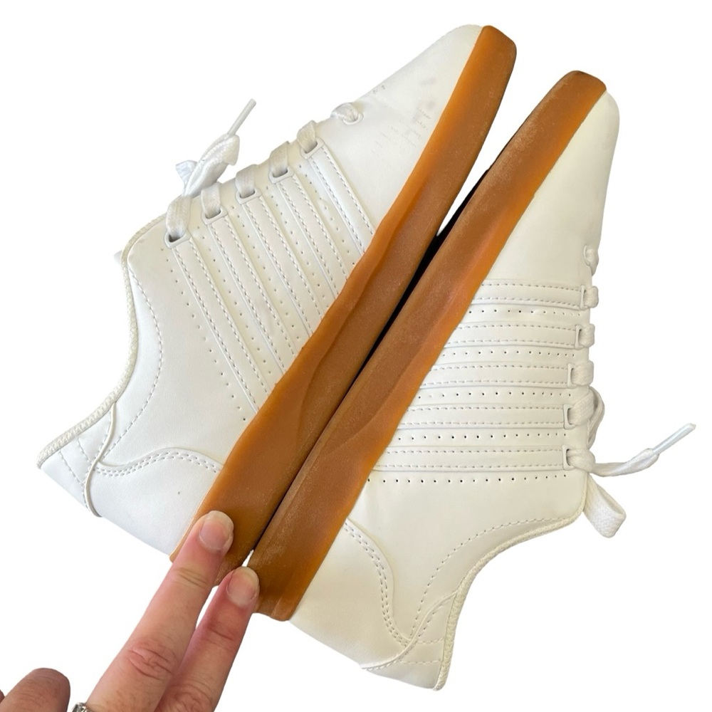 K-Swiss White Classic VN Gum Sole Size 5.5 - Picture 5 of 9